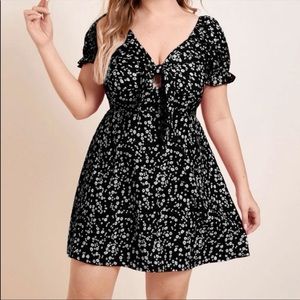 Floral Milkmaid Dress 🖤🤍